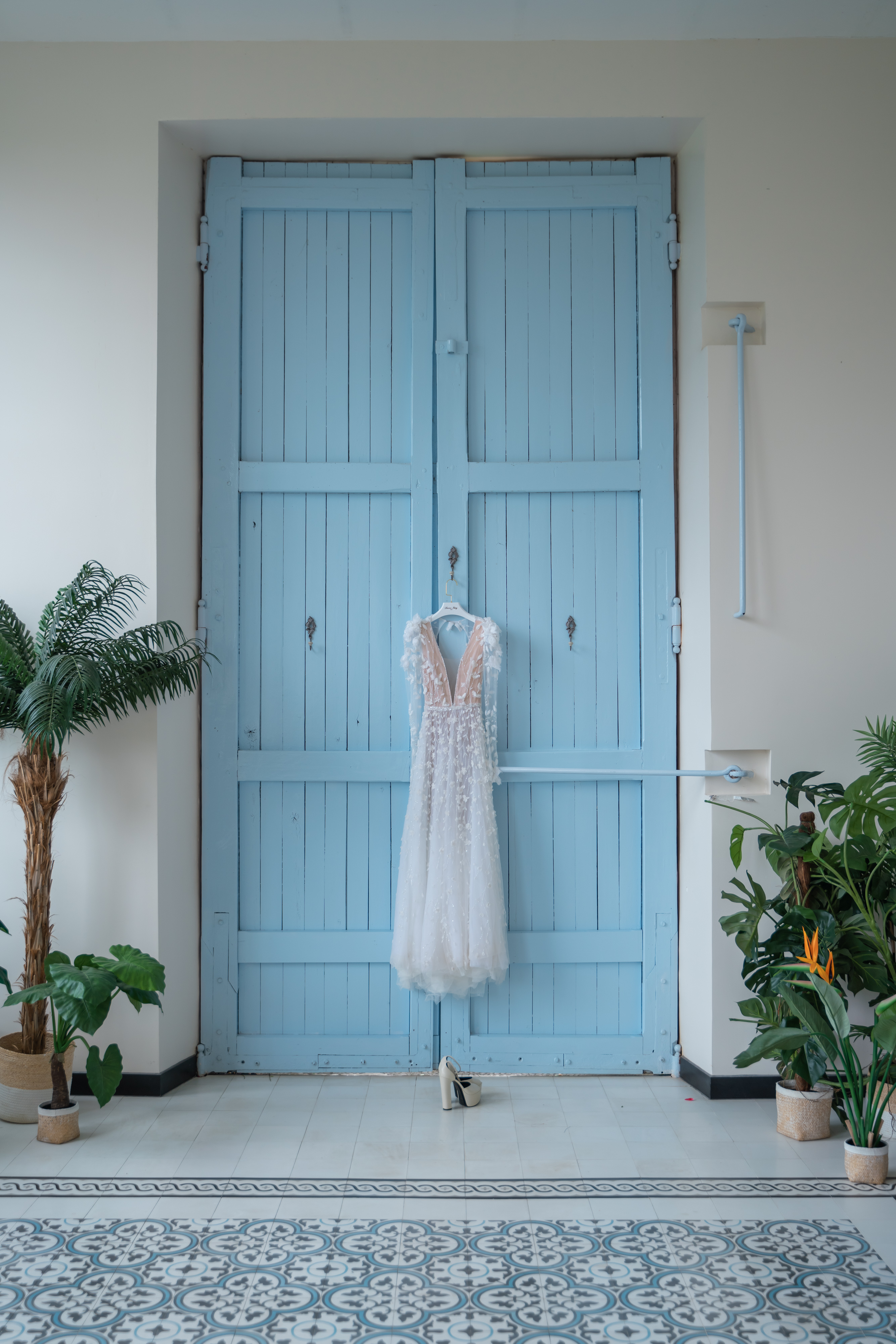 Robe de mariée porte bleue